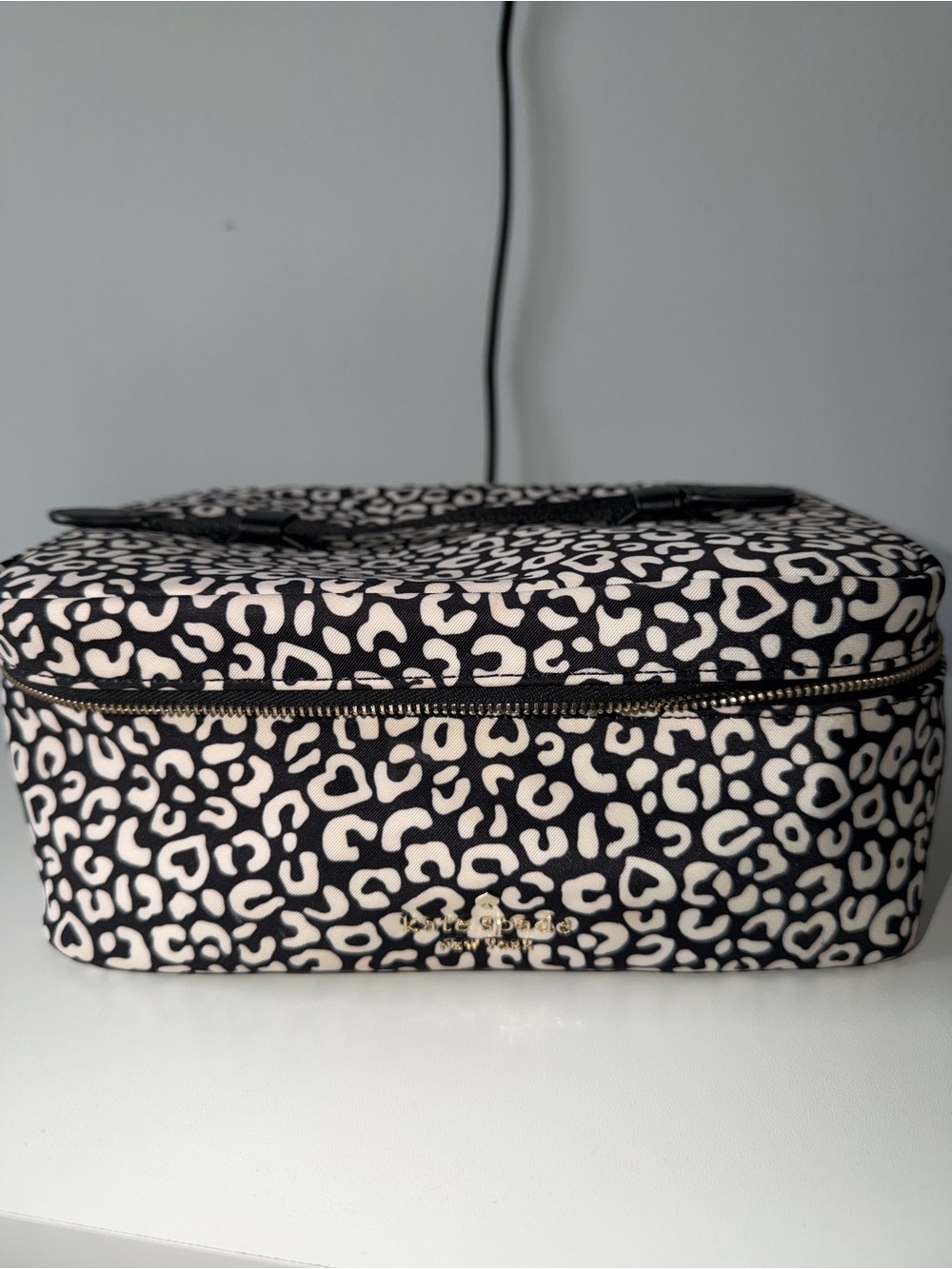Kate spade  Black & White Leopard Print Cosmetic Case